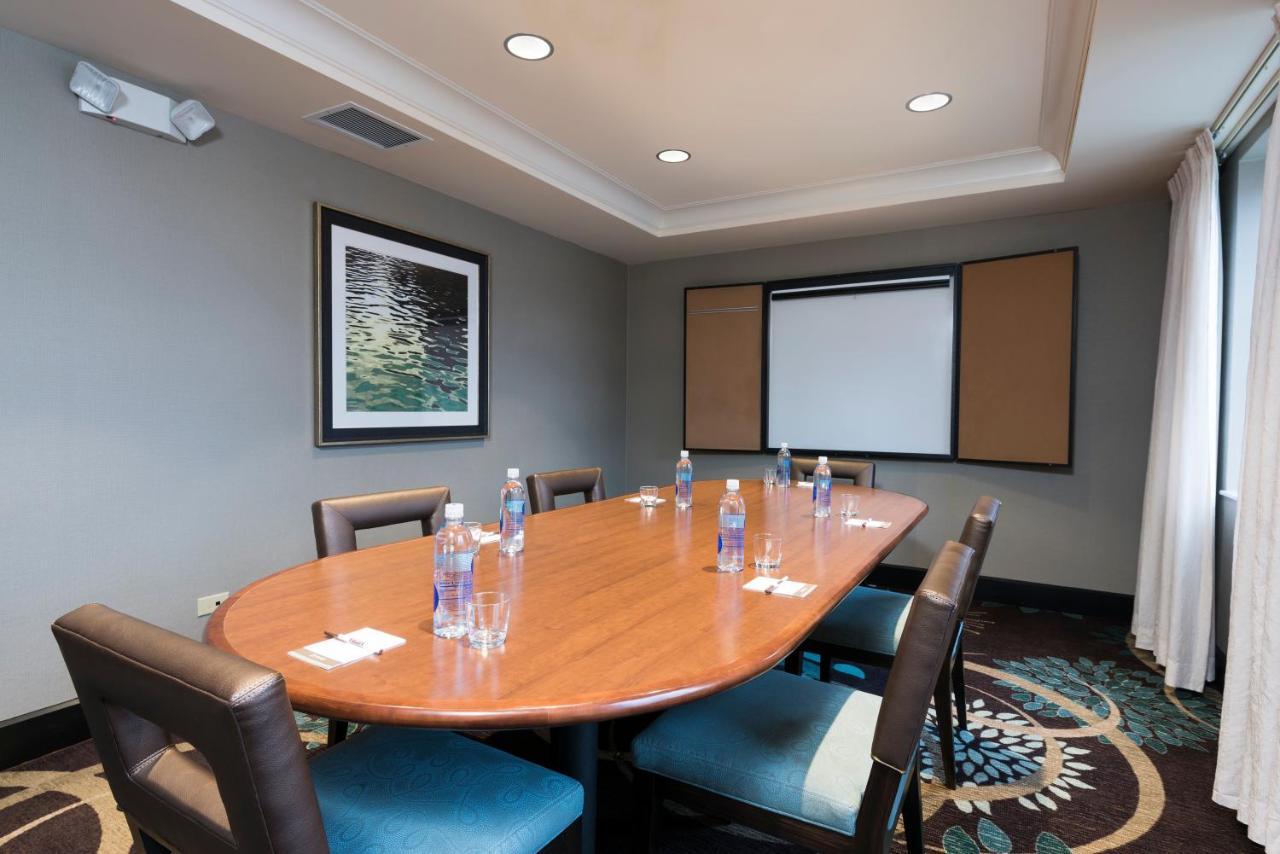 Staybridge Suites Chicago-Oakbrook Terrace By Ihg Exterior photo